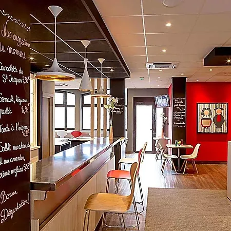 Ibis Centre
