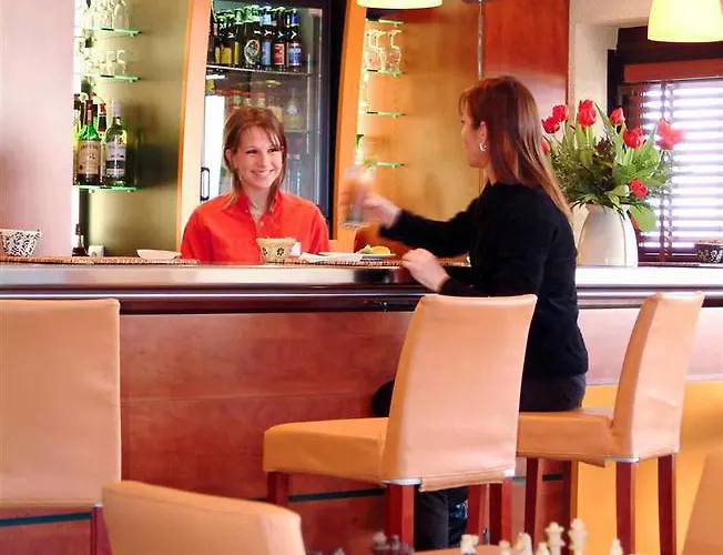 Ibis Centre Готель Кольмар